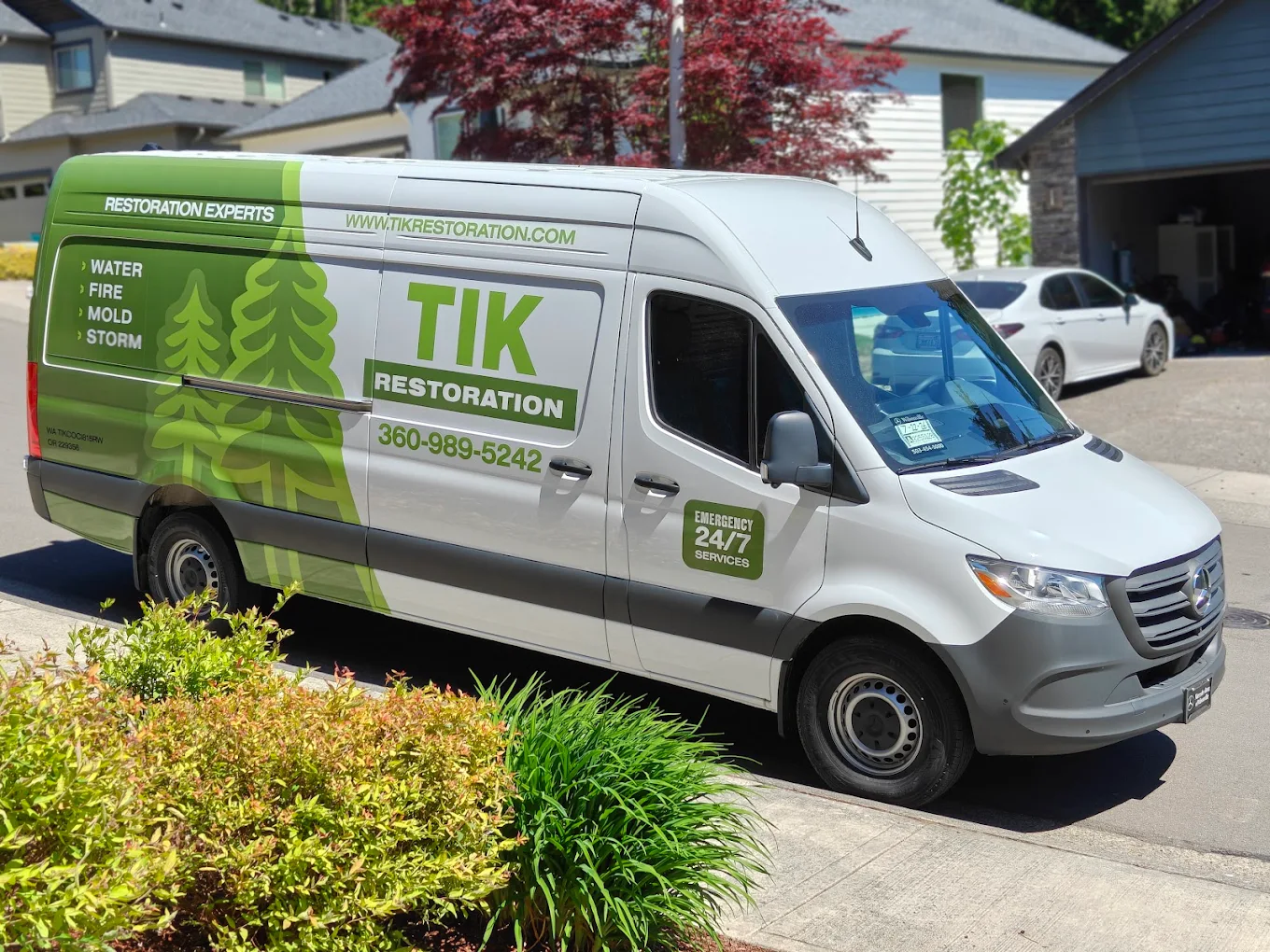 The TIK Construction inc. team at work